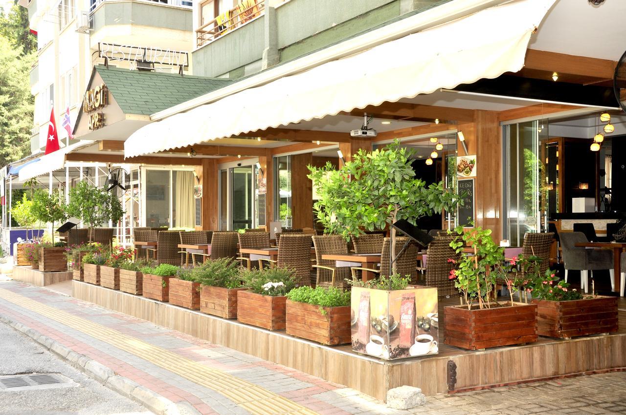 אלאניה Magi Apart Hotel מראה חיצוני תמונה