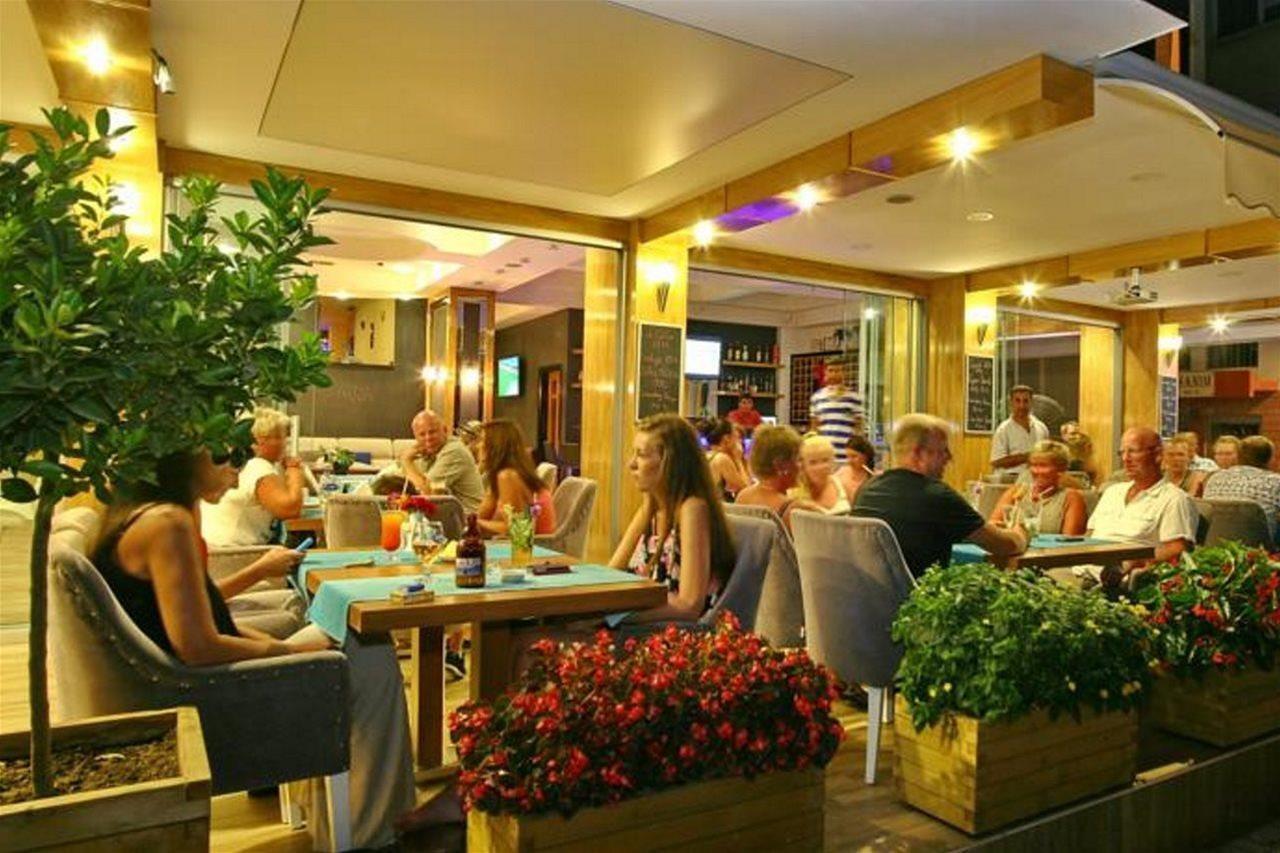 אלאניה Magi Apart Hotel מראה חיצוני תמונה